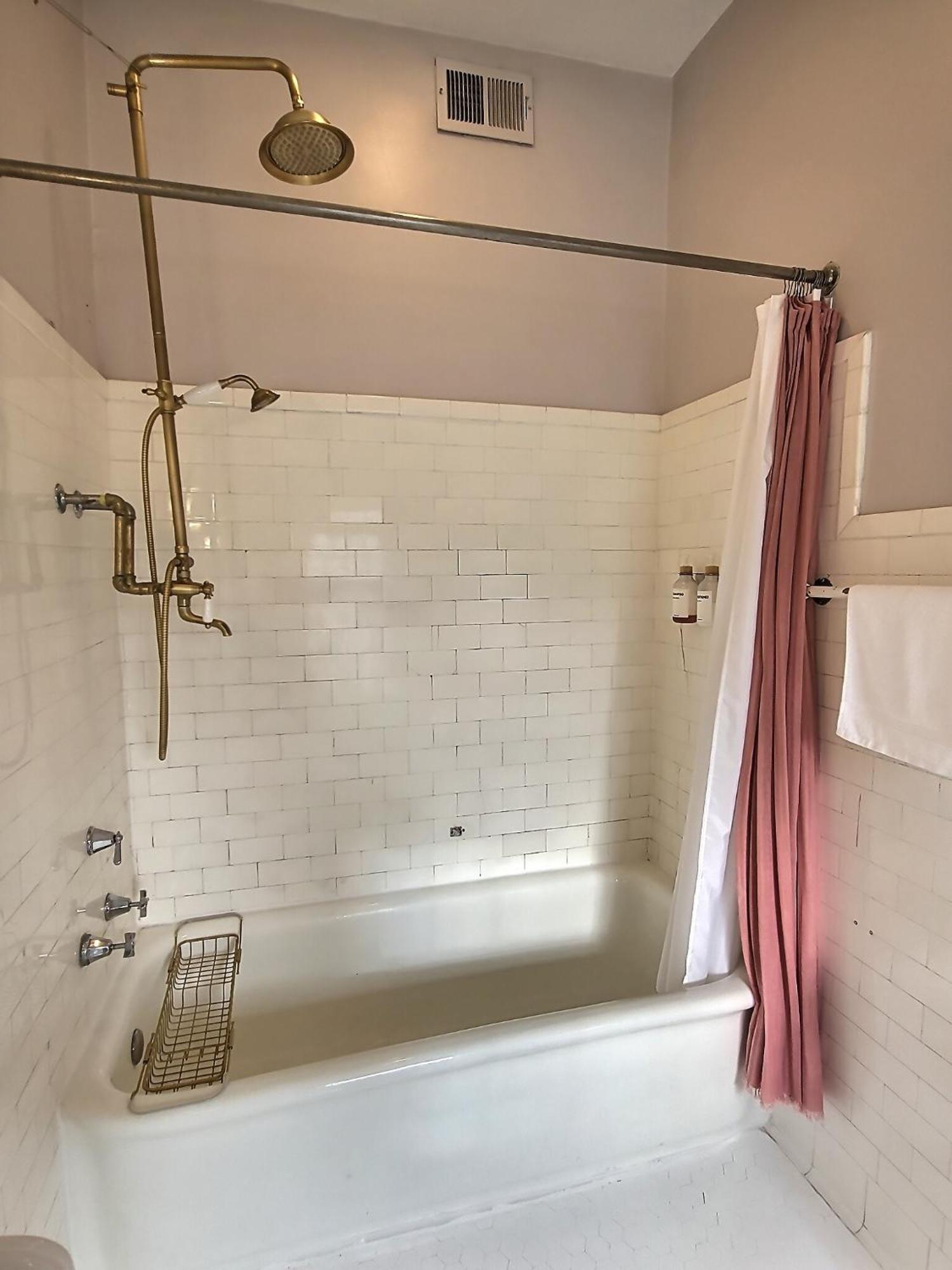 The Kings Throne Inn And Guest House Toledo Exteriör bild